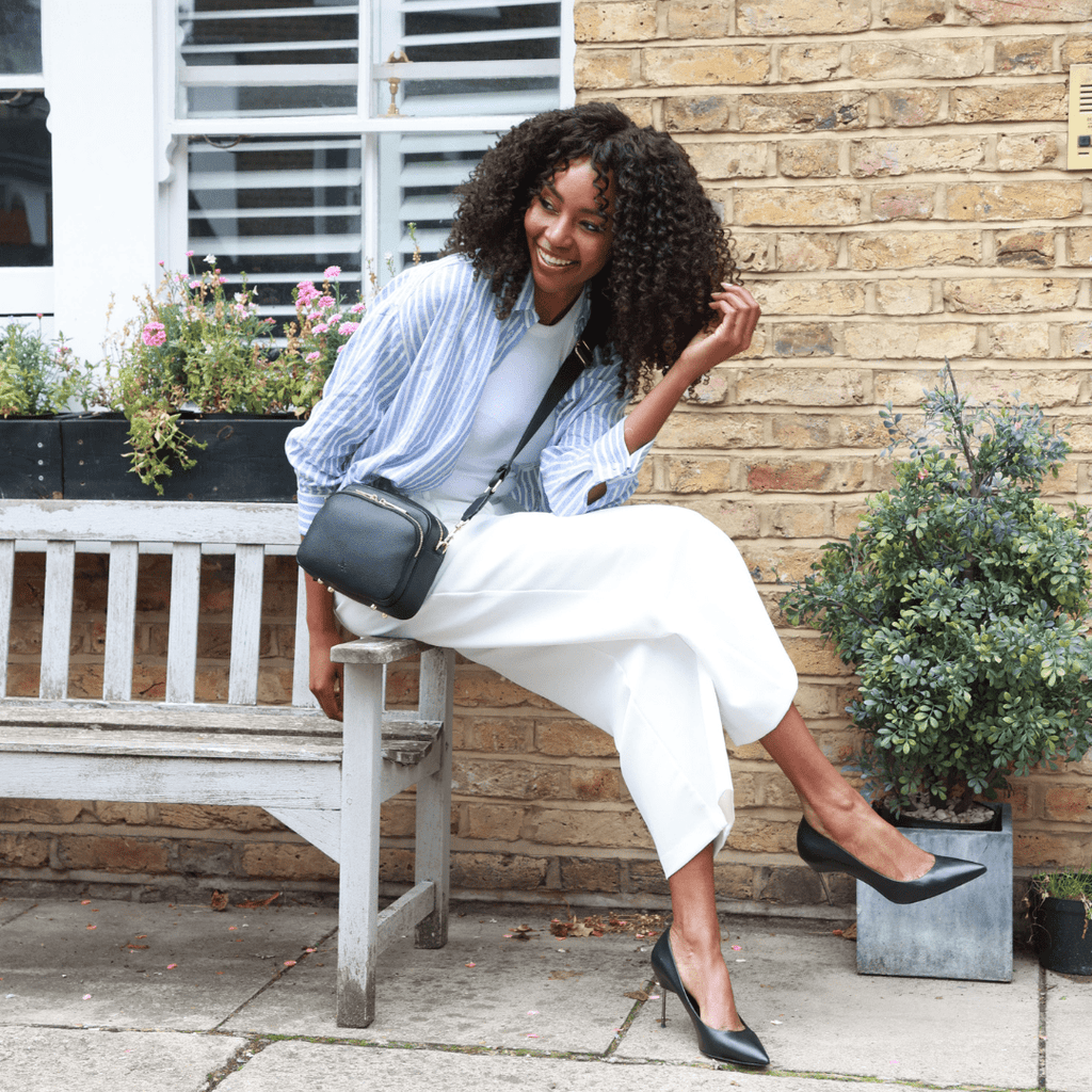 Chelsea Midi Crossbody Bag -Black Leather